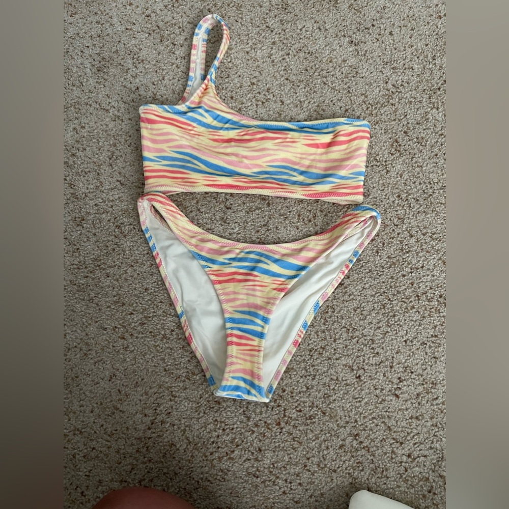 TRIANGL SWIMSUIT